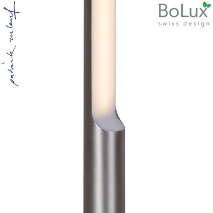 Untere Detailansicht der PIPE LED-Stehleuchte in Nickel-matt von BoLux swiss design by mondilux